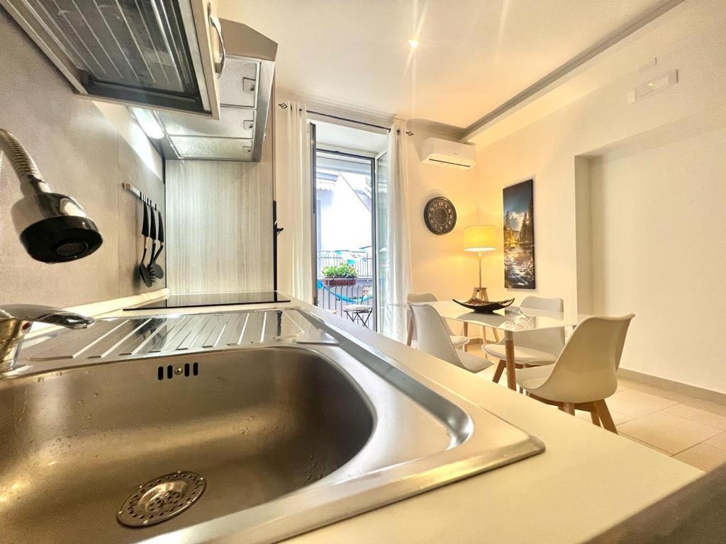 Centrum - Privato Nel Centro Storico Di Apartment Pozzuoli