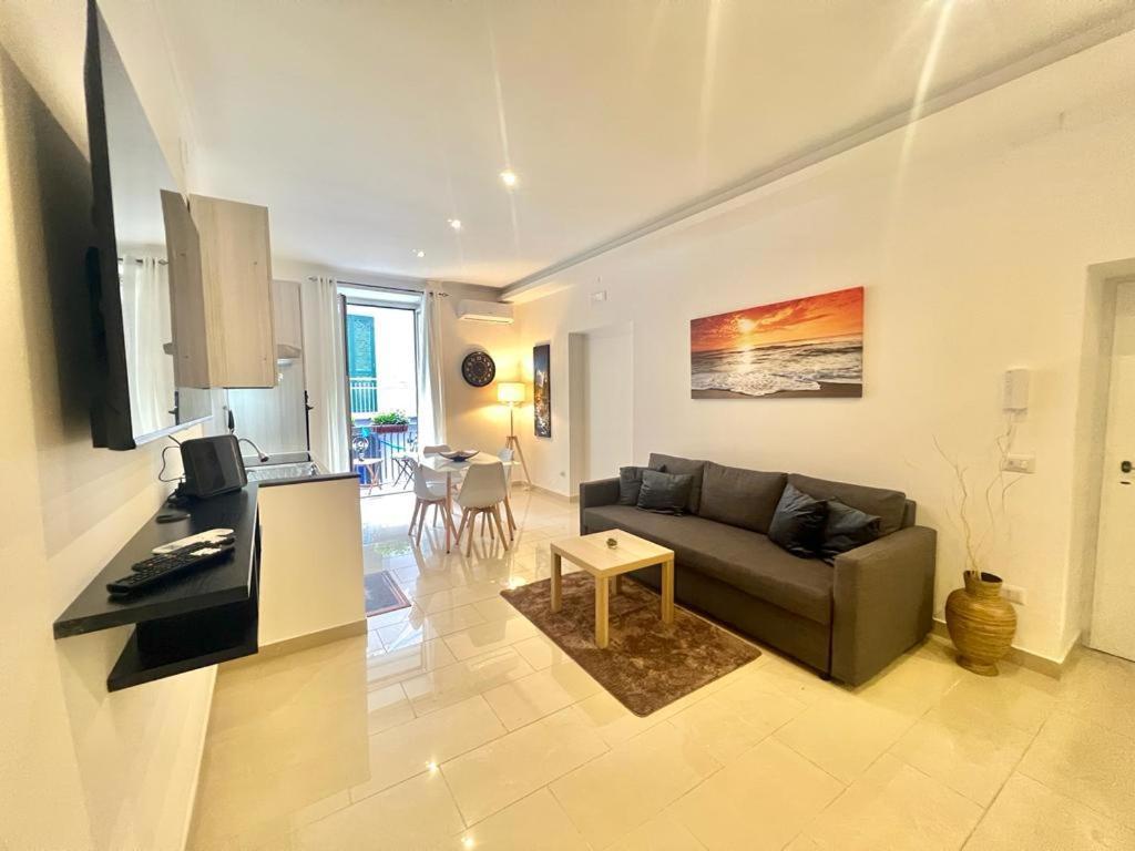 Centrum - Privato Nel Centro Storico Di Apartment