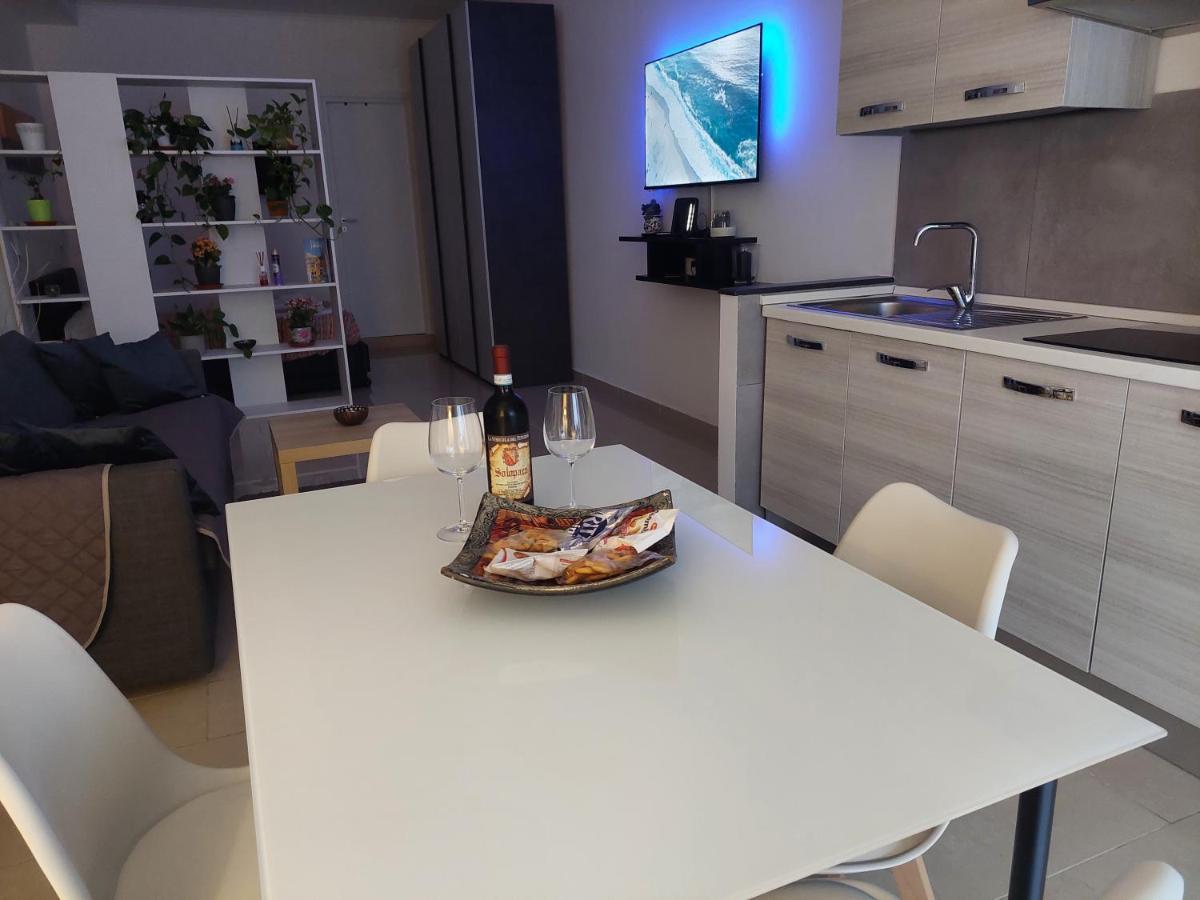 Apartment Centrum - Privato Nel Centro Storico Di Pozzuoli